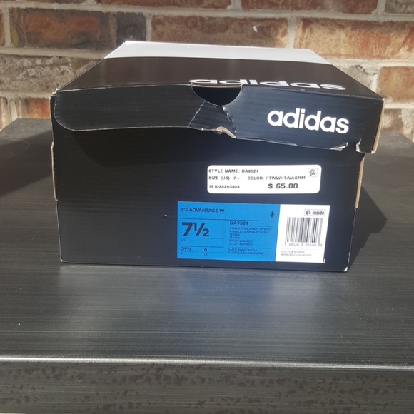 Super cute Adidas - Picture 4 of 4